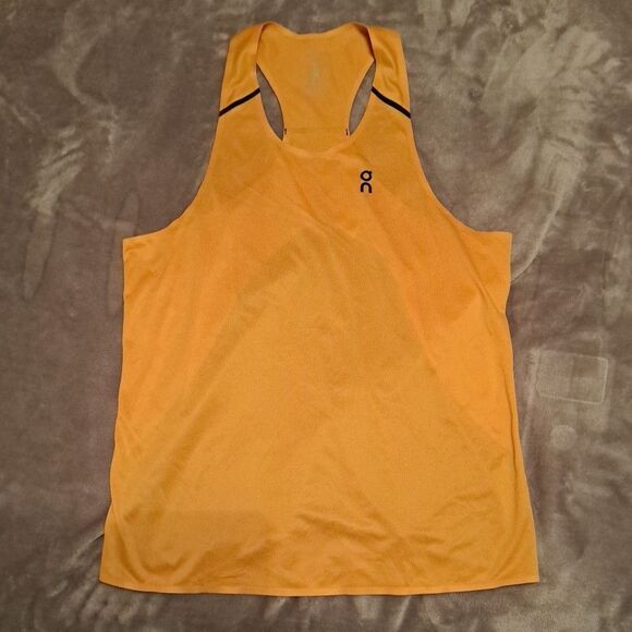 On Cloud Run on Clouds Running Active Tank Top Size Medium Black/ Yellow - Picture 3 of 12